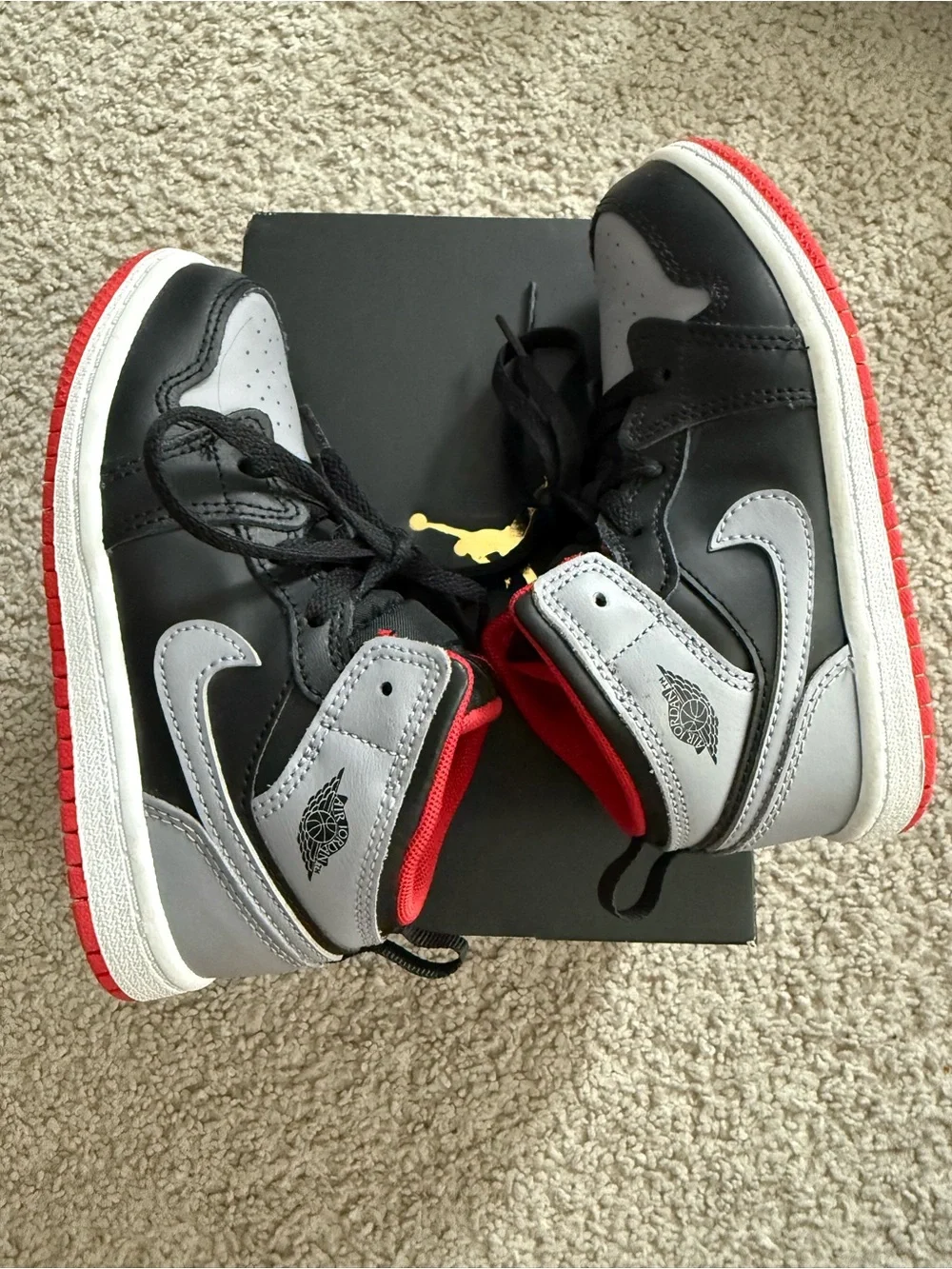 Nike Kids High-Top Sneakers in Black, Gray & Red